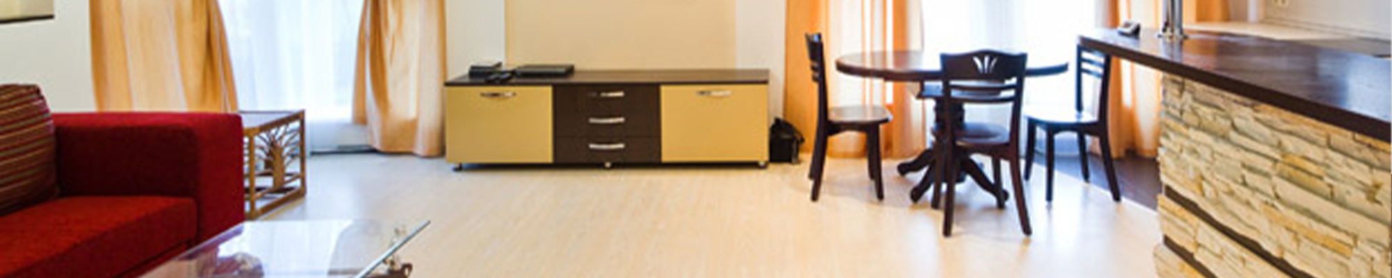 Hardwood vs. Laminate Flooring