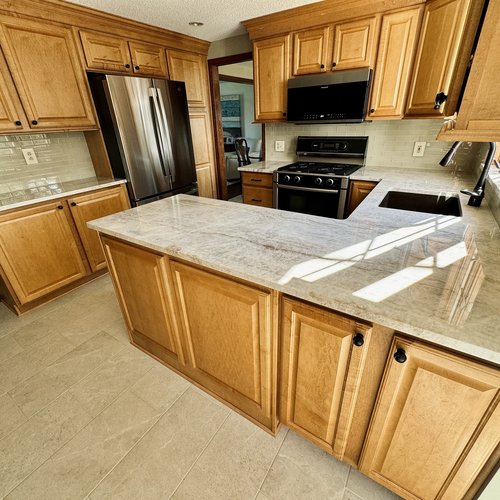 Madison Floor - Countertops & Backsplashes (10)