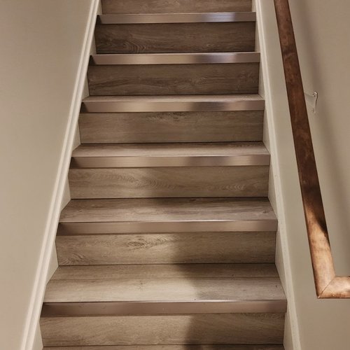 Madison Floor - Staircases (4)